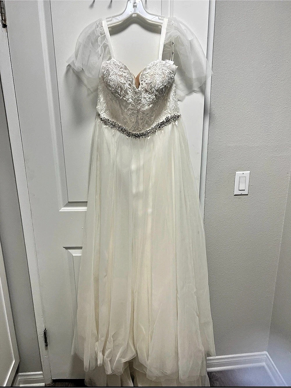 DB Studio Wedding Dress in ivory